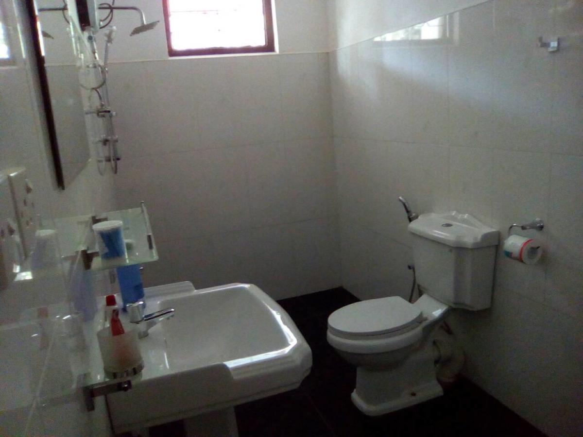Miracle Villa Канди Экстерьер фото