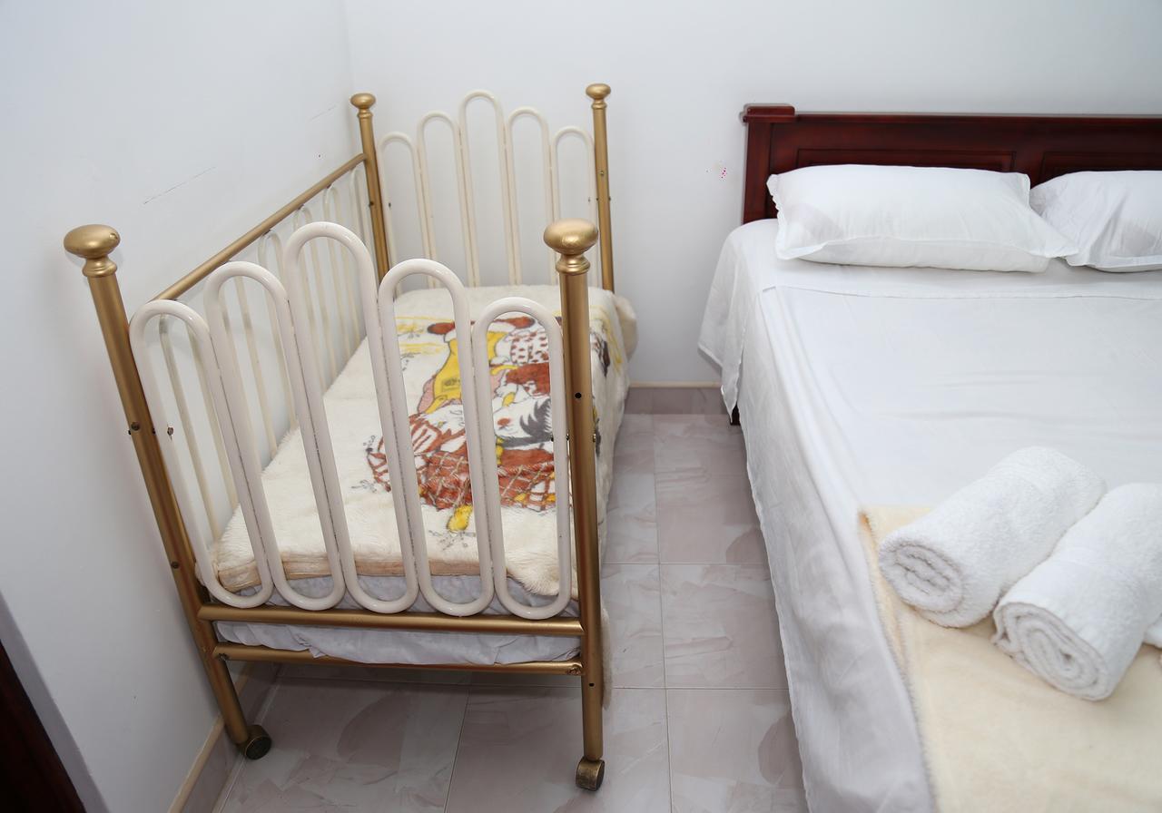 Miracle Villa Канди Экстерьер фото
